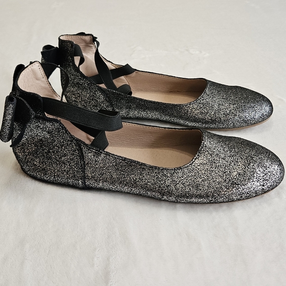 Mommy Silver Black Metallic Bow Back Ballet Flats Slip ons size 40 (8.5-9 US) - Picture 2 of 7